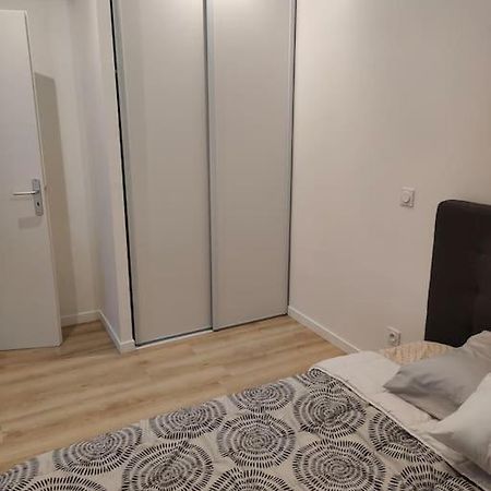 Logement Complet A Villeurbanne Exteriör bild