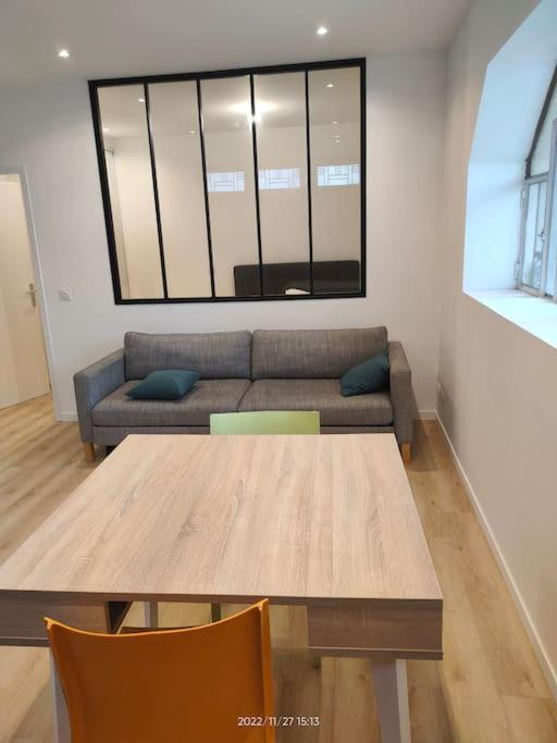Logement Complet A Villeurbanne Exteriör bild